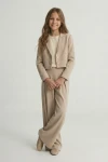 Elegante completo da bambina Emi beige, vista laterale, abbigliamento da cerimonia per bambina, ZOYA Fashion